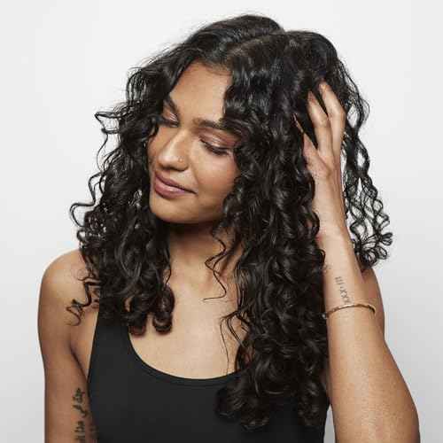 Bumble and bumble. Creme De Coco Coconut Conditioner | For Rich Moisture | Anti Frizz + Hydrating | Curly, Wavy, Straight