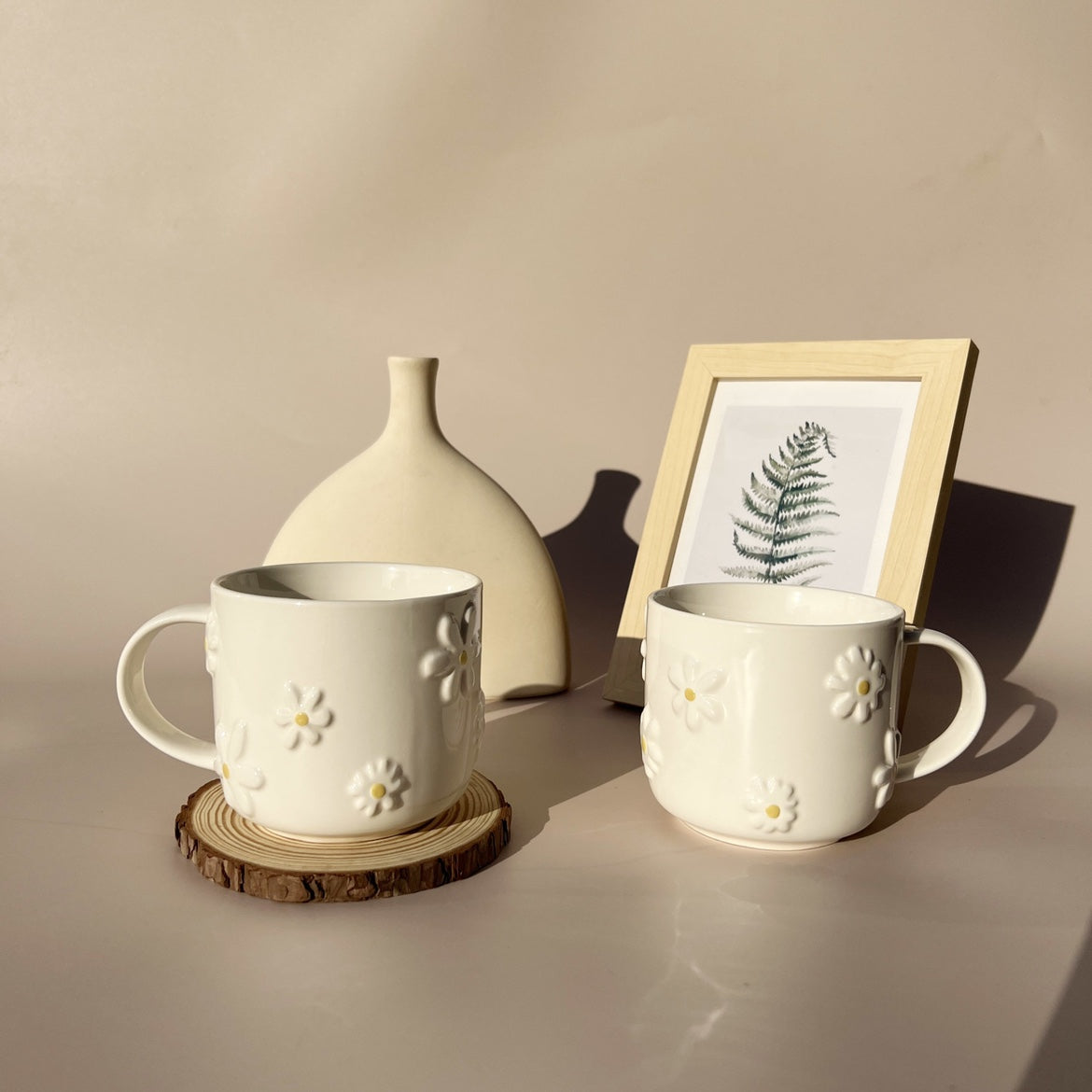 Ceramic Mug with Gardenia Pattern - 450ml Kitchen Drinkware