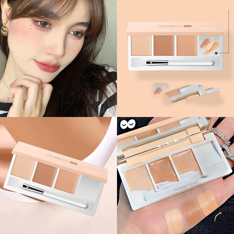 Tri-Color Concealer Palette for Dark Circles & Tear Troughs - Natural & Light Skin