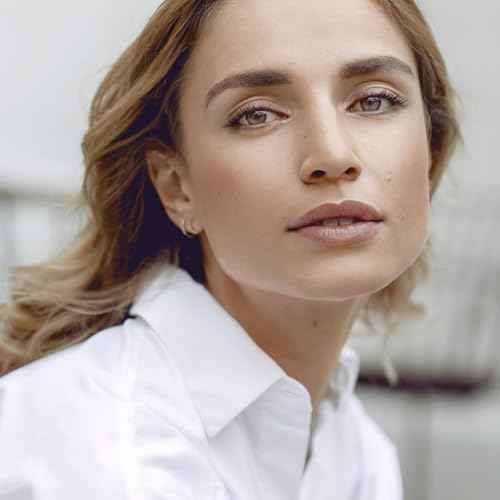 Sisley Paris Phyto-Hydra Teint, No. 1 Light - 40 mL - Beautifying Tinted Moisturizer - Evens, Corrects & Illuminates - Glide-On, Light Texture for Glowy, Bare-Skin Finish