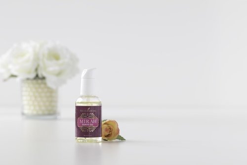 Young Living Mirah Shave Oil - Luxurious Shaving Blend for Silky Smooth Skin - Razor Bump Prevention - Premium Essential Oil - Meadowfoam & Exotic Baobab - 2 oz