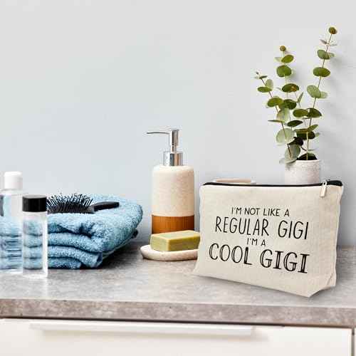 huester Gigi Gifts Makeup Bag, Gigi Gifts for Grandma Make Up Bag, Mothers Day Gifts for Gigi, Grandma Gifts, I¡¯m Cool Gigi Cosmetic Bag Travel Makeup Make Up Pouch Gifts for Gigi Grandma Purse