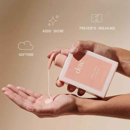 DAE Signature Conditioner - Hydrates & Protects Hair, Calms Frizzy Hair & Locks in Moisture (32 oz)