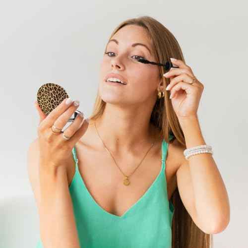 Cheetah Leopard Brown Print Foldable Travel Pocket Mirror Round PU Leather Portable Mini Makeup Double Sided Handheld Magnifying,2.6 in