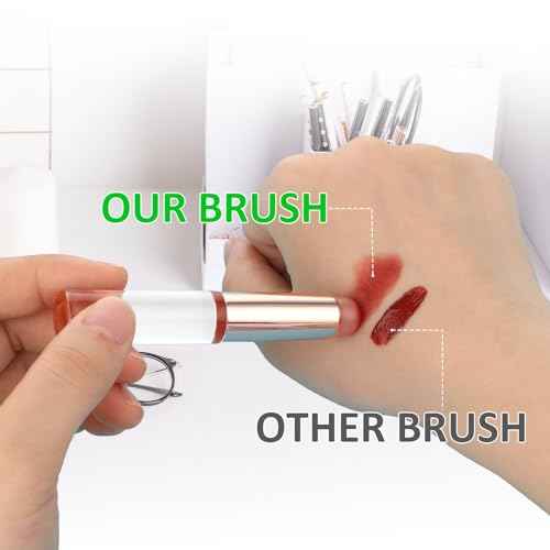 3 Pcs Silicone Lip Brush Reusable Lip Makeup Applicator Round Head Lip Brushes Applicator with Cover, Multifunctional Makeup Brush Beauty Tool for Lipstick Lip Gloss Balm Mask Concealer Eyeshadow