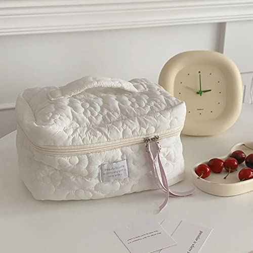 HIQUAY Large Capacity Soft Makeup Bag, Soft Travel Cosmetic Bag Makeup Pouch Bag for teens, Women and Girls (White)