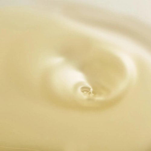 ESPA | Soothing Bath and Body Oil | 100ml | Myrrh, Rose Geranium & Frankincense | Menopause-friendly