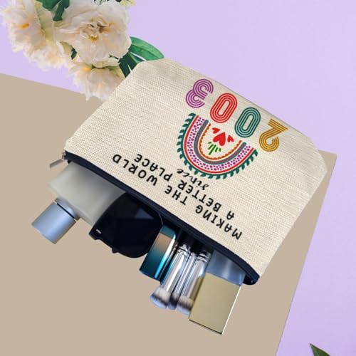 Happy 22nd Birthday Gifts Ideas for Her Makeup Bags, Women, Teenage Girls Trendy Stuff, Girls, Friends, Daughter, Christmas, 2004 Funny Cosmetic Travel Pouch 22 Year Old Birthday Decorations from Mom