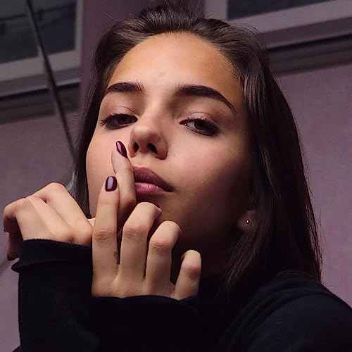 24Pcs Christmas Press on Nails Short Square - Red&Green Fake Nails White False Nails Press Ons Nail Art Tips With Christmas Cane Fruit Candy Design Winter Acrylic Nail Kit for Women Xmas Decor