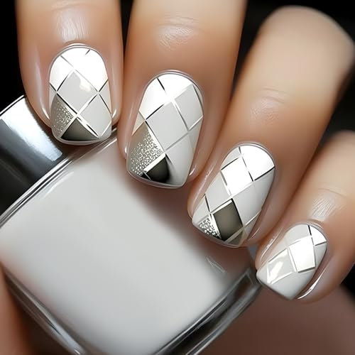 Silver Press on Nails Short Square Fake Nails Glossy White Acrylic Nails with Plaid Line Design Squoval False Nails Full Cover Glue on Nails for Women Girls Nails Decoration 24 Pcs