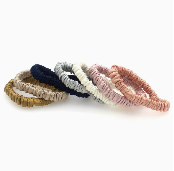 Women's Silk Hair Tie with Ring - Light Luxury Hair Accessory
