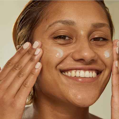 The Body Shop Seaweed Oil-Control Gel Cream – For Combination & Oily Skin – Hydrates, Balances & Mattifies – Vegan – 1.7 oz