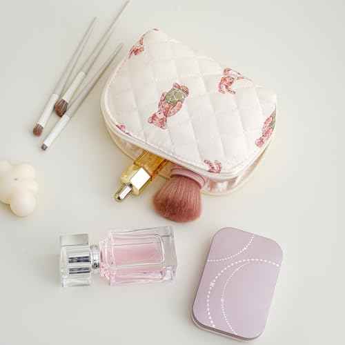 JOVAKIT Quilted Conch Shaped Makeup Bag Cosmetic Bag for Women, Floral Coquette Cotton Travel Makeup Case Toiletry Zipper Make Up Pouch, Travel Storage Organizer Stuff (Rabbit Bear)
