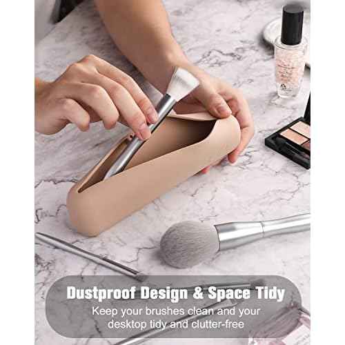 FERYES Large Travel Makeup Brush Holder, Magnetic Anti-fall Out Silicon Portable Cosmetic Face Brushes Holder, Soft and Sleek Makeup Tools Organizer for Travel- (8.27 * 2.36 * 1.57)