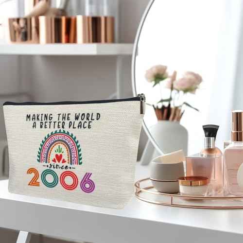 19th Birthday Gifts for Girls Makeup Bags, 2006 Happy 19th Birthday Decorations for Teen Girls, 19 Year Old Girl Birthday Gifts for Daughter, Sister, Granddaughter, Cosmetic Travel Pouch, Christmas