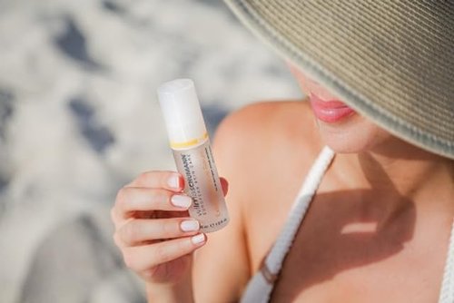 Wilma Schumann Exfoliating Facial Serum, Exfoliating Serum for Face, 1 oz