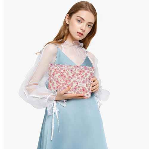 LJCZKA Aesthetic Floral Makeup Bag Cute Cotton Make up Pouch Large Flower Travel Toiletry Organizer Bag (Pink)