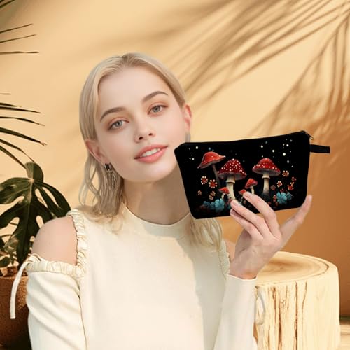 Mushrooms Makeup Bag for Women Travel Cosmetic Organizer Bag Teacher Appreciation Gifts Small Zipper Toiletry Bag