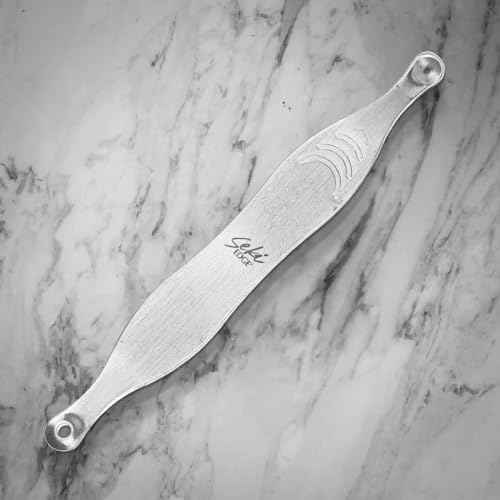 Seki Edge Blackhead Remover (SS-801) - Comedone Extractor for Blackheads - Professional Pimple Popper Tool with 2 Hole Sizes - Preventive Acne Tool & Pore Extractor