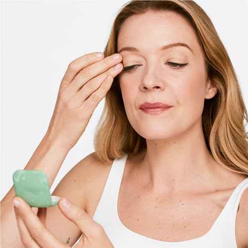 Clinique Touch Base For Eyes Long Lasting Cream Eye Shadow and Primer | Safe For Sensitive Eyes