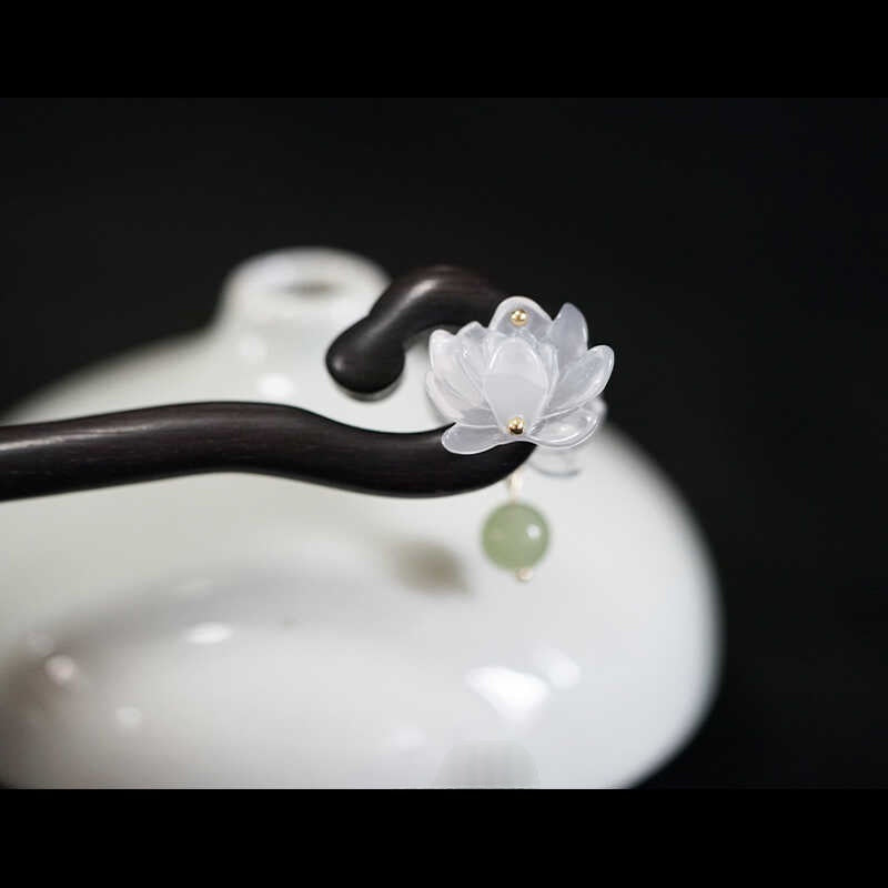 Handmade Lotus Hairpin - Double-Sided Wood Hair Accessory