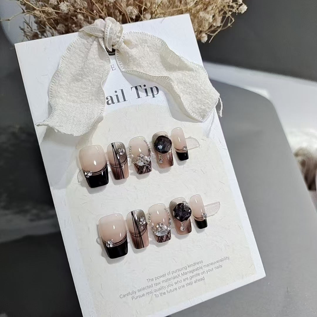 White Noble Temperament Wear Armor 10 Pieces - Nail Art Kit Accessories