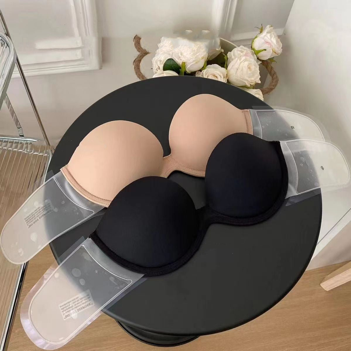 Invisible Strapless Push Up Bra - Non-Slip Chest Pads