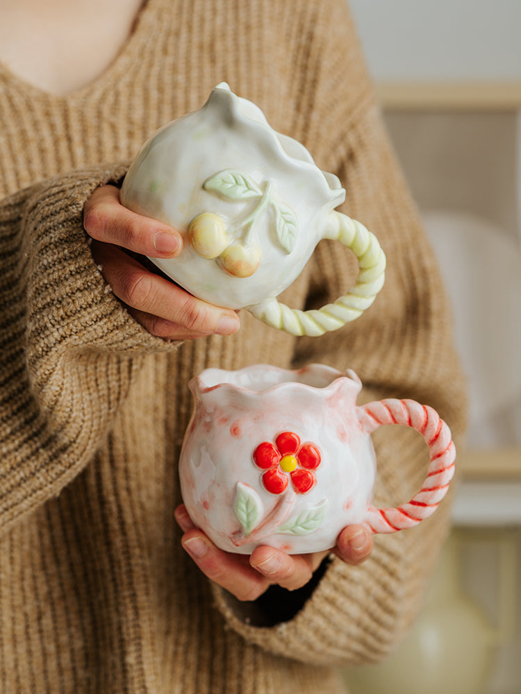 Hand Painted Embossed Flower Ceramic Mug with Large Capacity