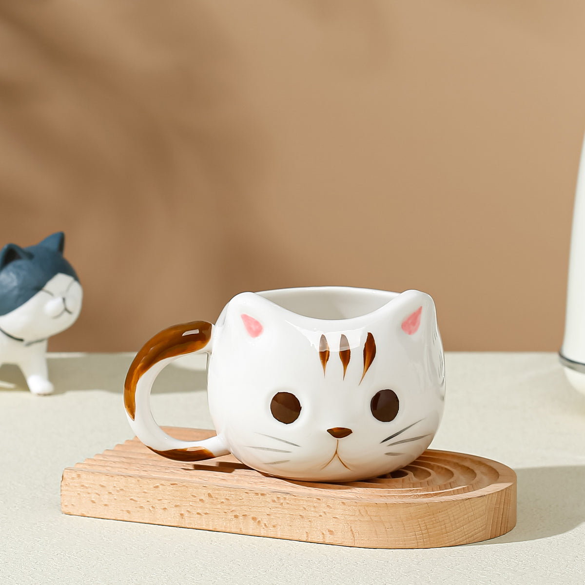 Cute Hand-Painted Ceramic Cat Mug - 430ml Creative Kitchen Drinkware
