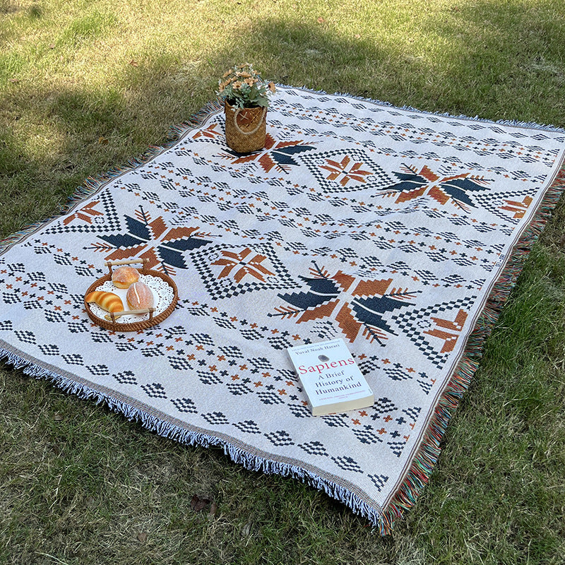 Bohemian Outdoor Camping Rug - Knitted Chenille Picnic Mat for Garden & Patio