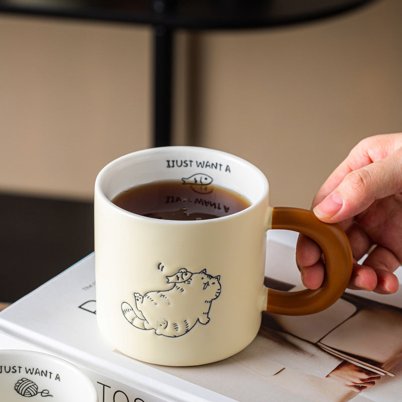 Cute Hand Painted Ceramic Cat Mug with Lid and Spoon - 380ml