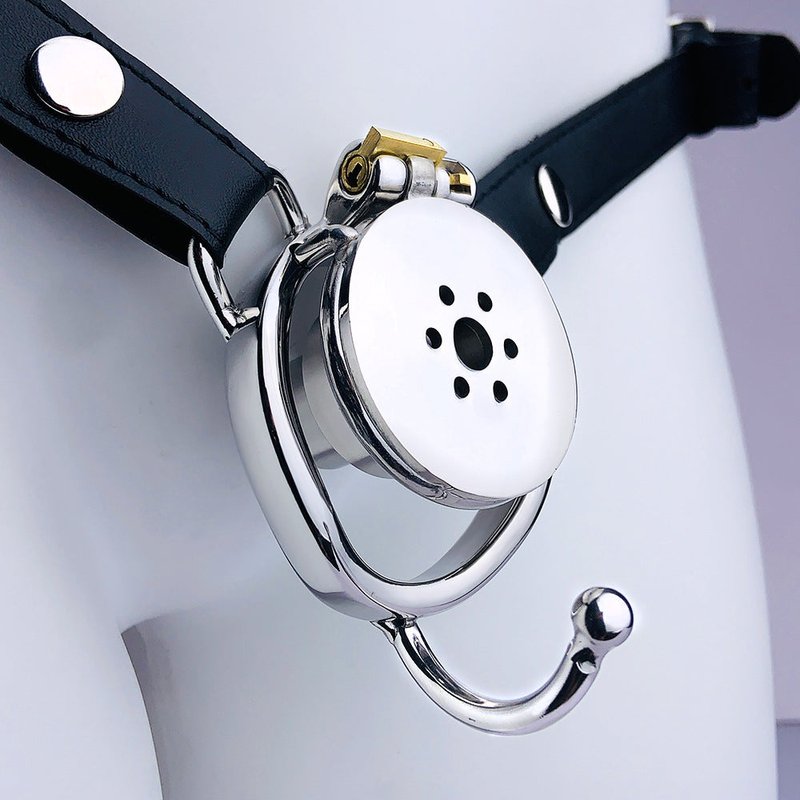 Men's Stainless Steel Chastity Lock with Adjustable Ring & Belt - Multiple Sizes