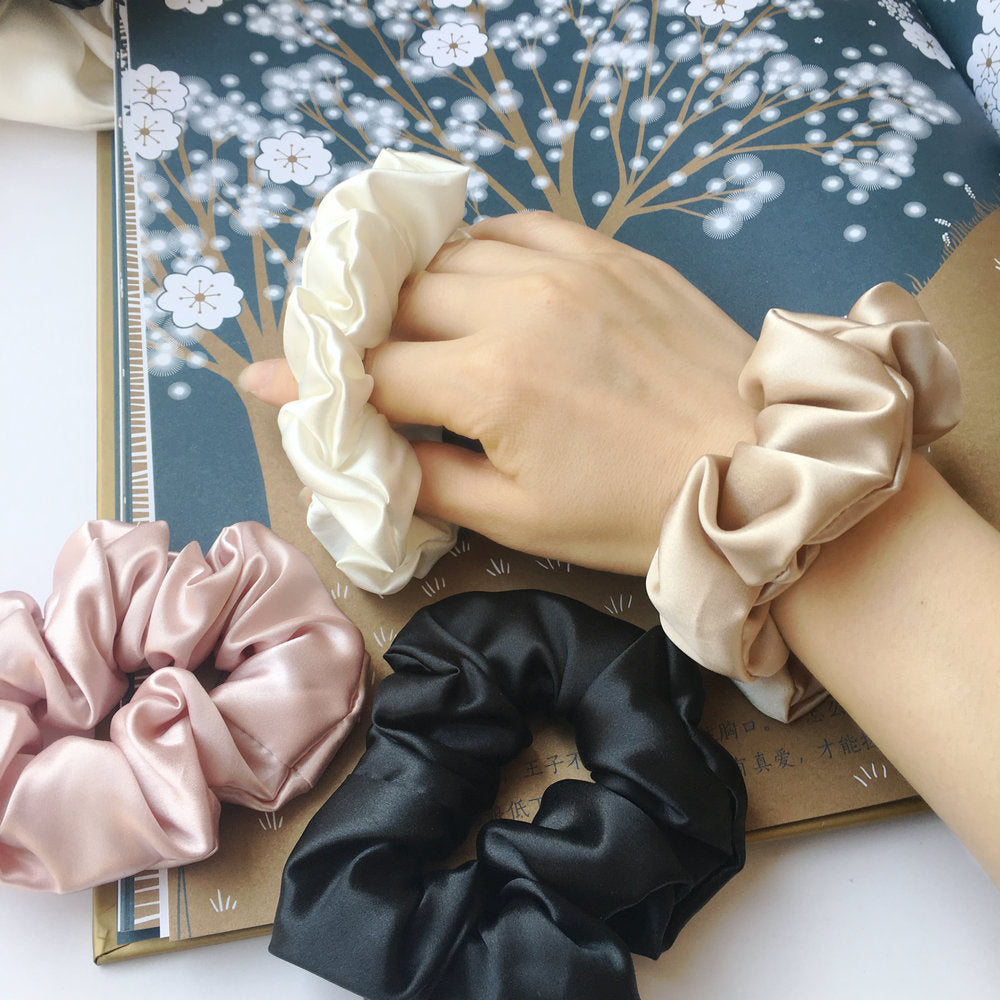 Silk Hair Loop Ring - Medium