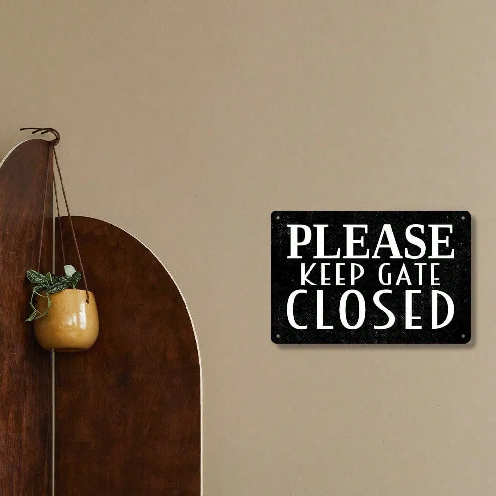 Vintage Please Keep Gate Closed Metal Sign - 7.8 x 11.8 Inch