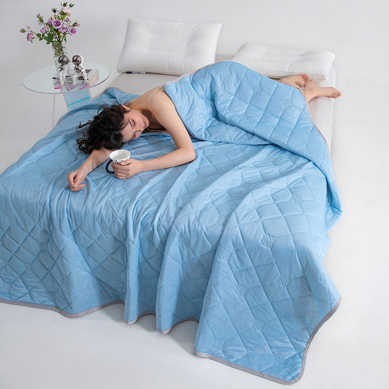 Summer Cooling Quilt - Breathable Air-Feel Bedding for Hot Weather