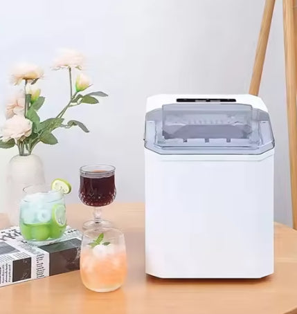 Portable Electric Ice Maker with Bullet-Shaped Ice 12kg/24H Compact Home Appliance