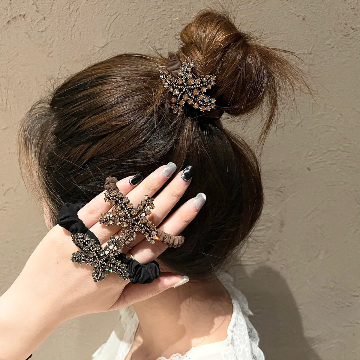 Starfish Rhinestone Hair Ring - Alloy