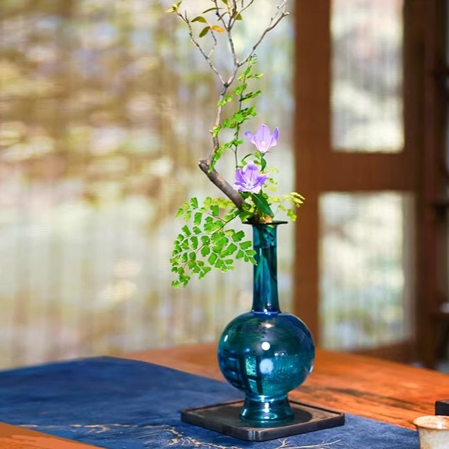 Chinese-Style Transparent Glass Flower Vase - Handmade Home Decor