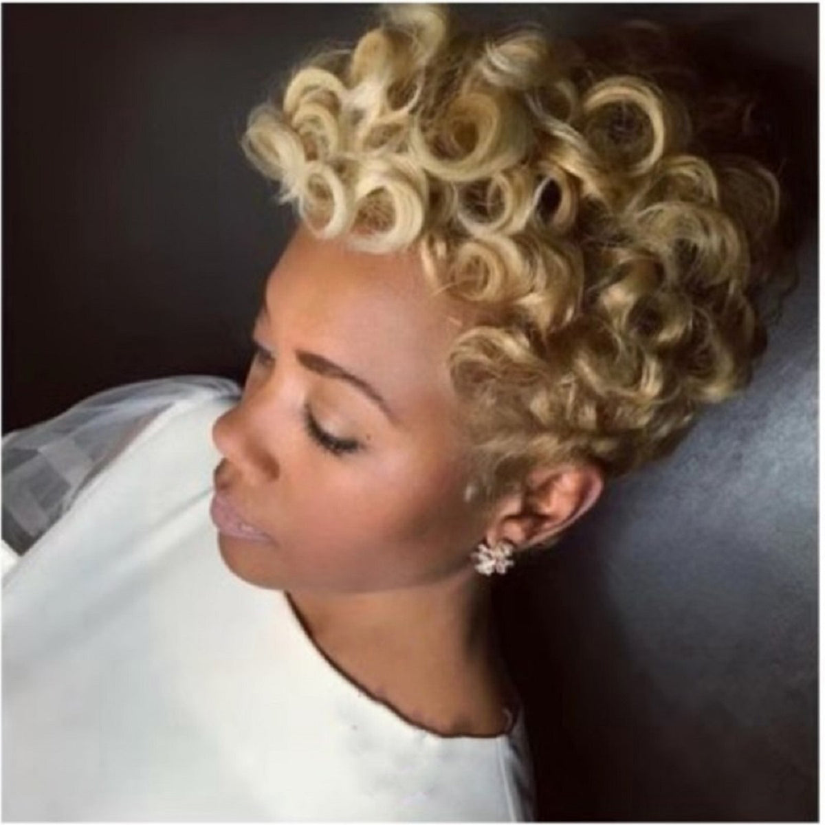 Short Curly Hair Wig - Synthetic Fiber