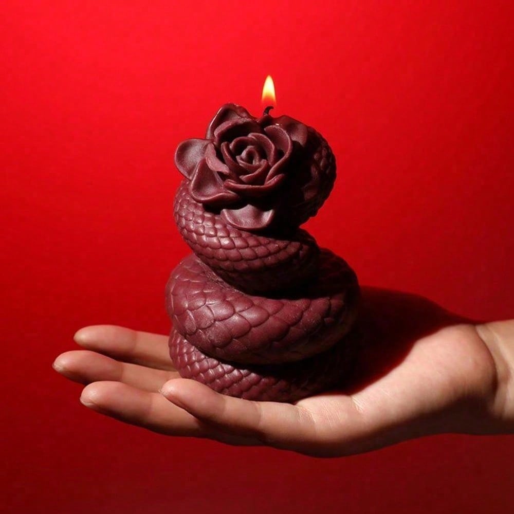 Artistic Sculpted Scented Candles - Handmade Rose-Shaped Decor