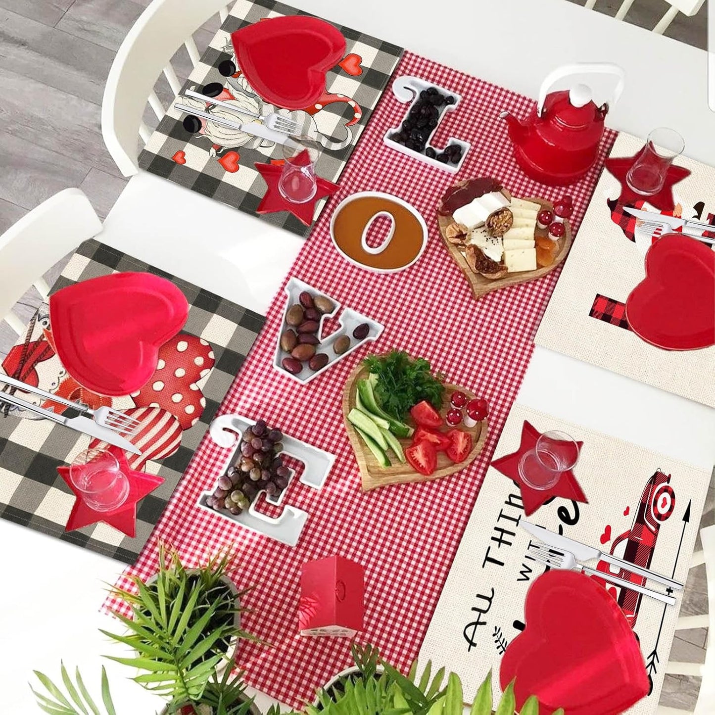 Valentine's Day Placemats Set of 4 - Gnomes & Hearts, 17x12.5 In