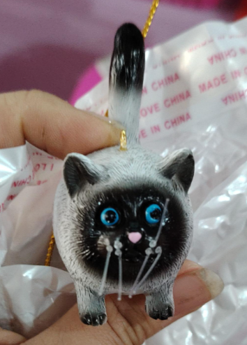 Cute Cat Resin Crafts Pendant Ornament for Home & Garden Decor