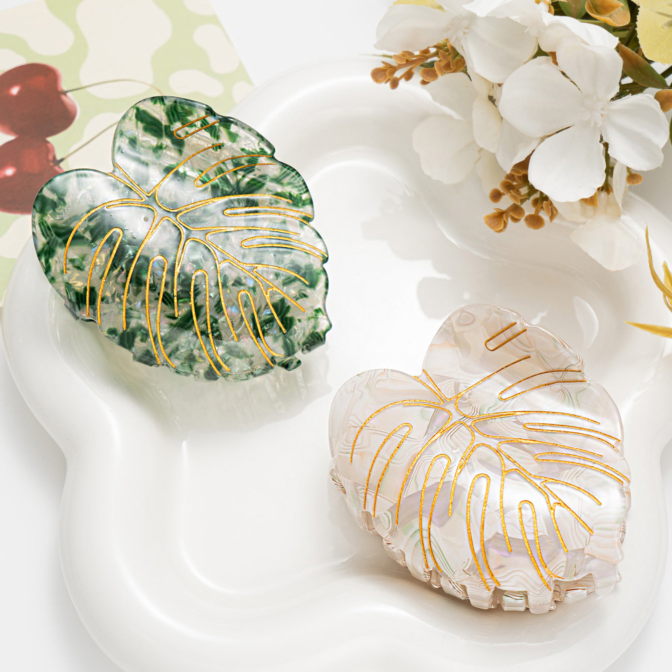 Versatile Leaf-Shaped Hair Clip for Women - Mori Style, Printed Leaves, 8cm