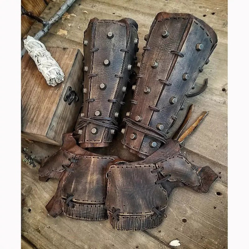 Lace-Up Medieval Boxing Gloves - Synthetic Leather