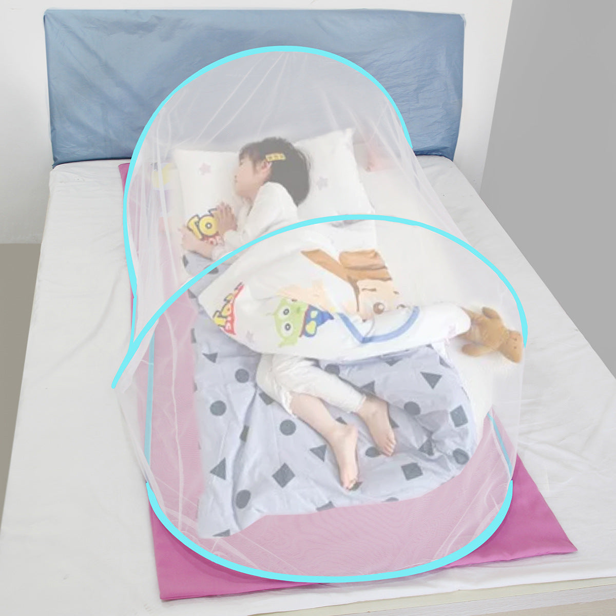 Foldable Portable Mosquito Net for Bed & Travel - Installation-Free Mesh Screen