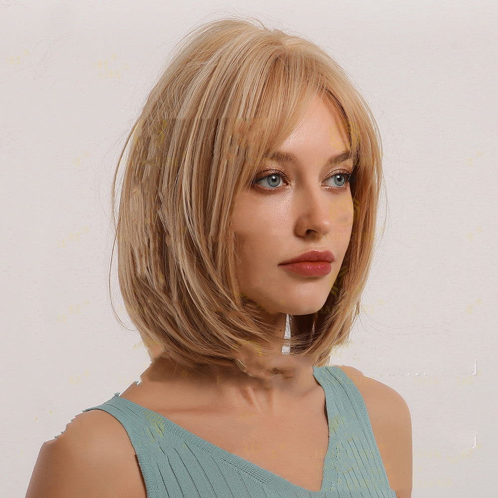 Gold Bobo Wig with Oblique Bangs