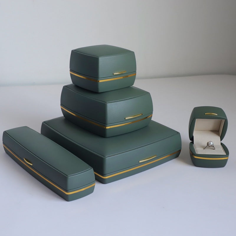 Luxury Jewelry Storage Box Large Capacity Leather Organizer for Rings & Bracelets