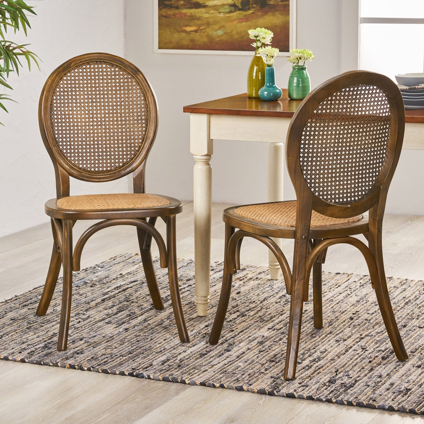Modern Brown Rattan Dining Chair - Stylish Kitchen Seating