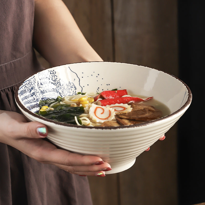 Japanese Ceramic Hat Bowl for Ramen and Soup - Large Porcelain Kitchen Serving Dish