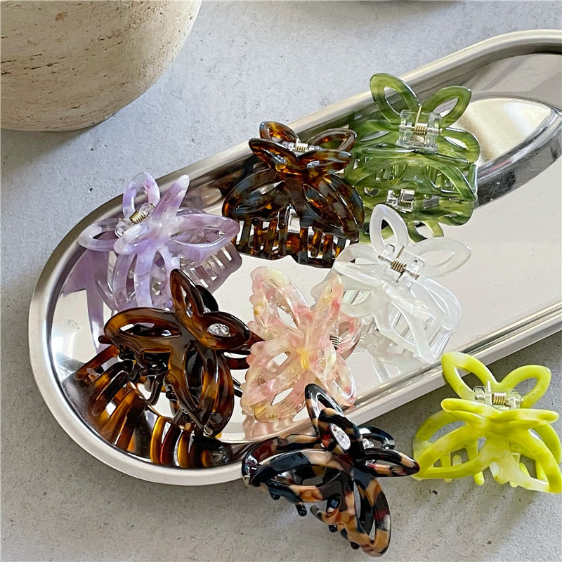 Retro Butterfly Hair Clip - Small Decorative Hair Accessory